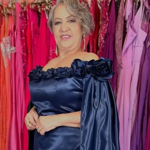 Sebastiana Rocha, costureira e fundadora do Ateliê Sebastiana Rocha em Taguatinga, Brasília